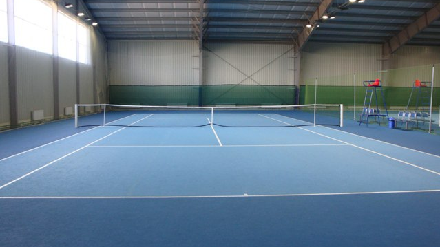 Аренда теннисного корта в Карабсельках - клуб Бугры
