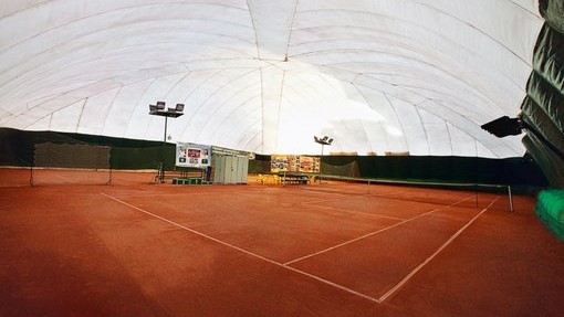 Аренда теннисного корта в Санкт-Петербурге - Pioner Правда