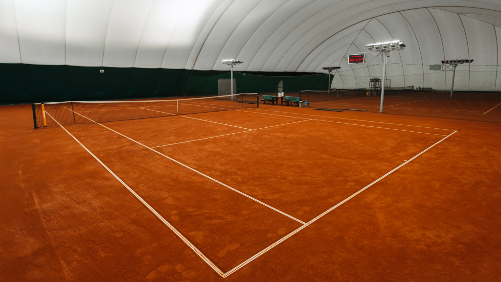 Аренда теннисного корта в Санкт-Петербурге - Тухачевского 14